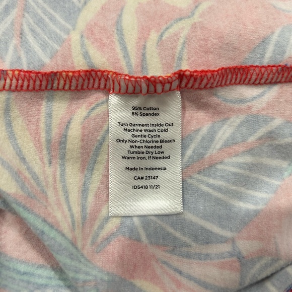 Talbots Pima Crewneck Tee - Jungle Leaves - Petite P - Picture 5 of 6